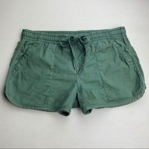 Evereve green Level 99 shorts size medium